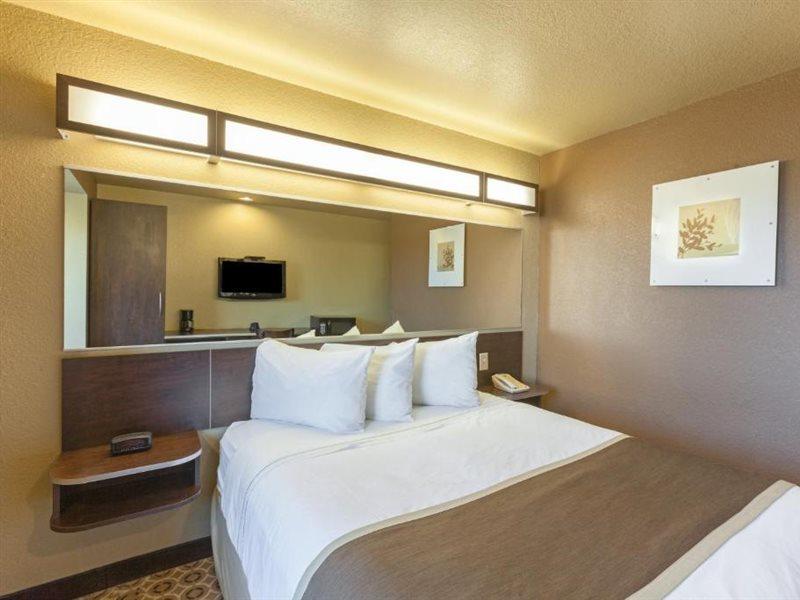 Microtel Inn & Suites By Wyndham Searcy Exteriör bild